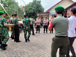 Kapolsek Pademawu Dapat Surprise Hari Bhayangkara dari Danramil 0826/06 Pademawu