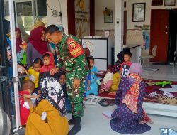 Babinsa Koramil Waru Laksanakan Pendampingan Posyandu Untuk Balita, ibu Hamil dan Lansia