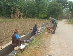 Irigasi Baru 100 Meter di Taraban, Babinsa Larangan: Dukung Air untuk Sawah dan Palawija